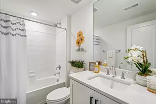 25000 Falling Brook Cir, Aldie, VA 20105 - Photo 79