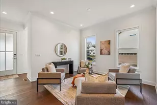 25000 Falling Brook Cir, Aldie, VA 20105 - Photo 9