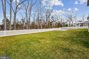 25000 Falling Brook Cir, Aldie, VA 20105 - Photo 95