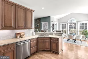 604 Elliot Dr, Purcellville, VA 20132 - Photo 9