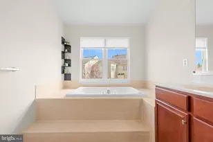 22536 Welborne Manor Square, Ashburn, VA 20148 - Photo 25