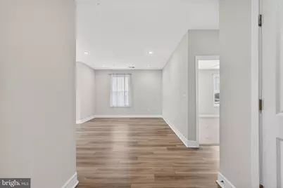 23639 Golden Embers Square #105, Ashburn, VA 20148 - Photo 11