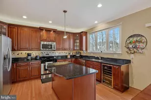 46942 Colby Ct, Sterling, VA 20164 - Photo 21