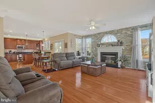 46942 Colby Ct, Sterling, VA 20164 - Photo 15