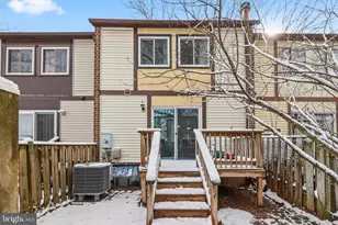 302 Giles Pl, Sterling, VA 20164 - Photo 23