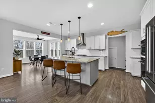 14072 Amys Meadow Ct, Leesburg, VA 20176 - Photo 17