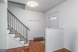 117 W Concord Ct W, Sterling, VA 20164 - Photo 5