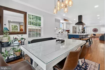 18687 Drummond Place, Leesburg, VA 20176 - Photo 9