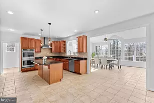 17229 Grand Valley Ct, Round Hill, VA 20141 - Photo 13