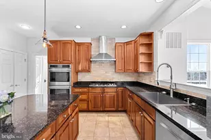 17229 Grand Valley Ct, Round Hill, VA 20141 - Photo 15