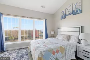 25065 Riding Center Dr, Chantilly, VA 20152 - Photo 29