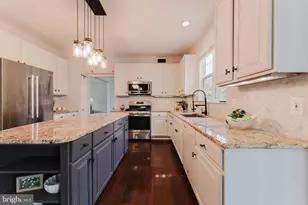 25827 Priesters Pond Dr, Chantilly, VA 20152 - Photo 19