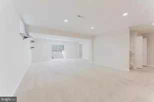 25827 Priesters Pond Dr, Chantilly, VA 20152 - Photo 43