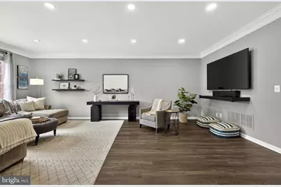 25510 Crossfield Drive, Chantilly, VA 20152 - Photo 27