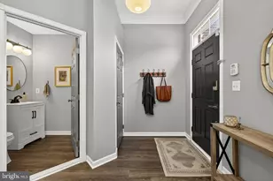 25510 Crossfield Dr, Chantilly, VA 20152 - Photo 15