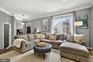 25510 Crossfield Dr, Chantilly, VA 20152 - Photo 23