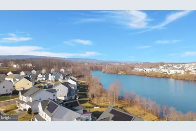 17904 Ridgewood Place, Round Hill, VA 20141 - Photo 5