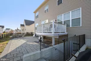 17904 Ridgewood Pl, Round Hill, VA 20141 - Photo 23