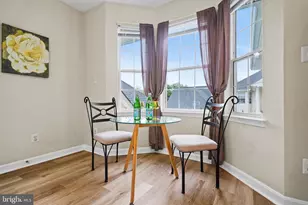 25340 Lake Mist, Chantilly, VA 20152 - Photo 11