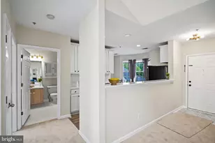25340 Lake Mist, Chantilly, VA 20152 - Photo 3