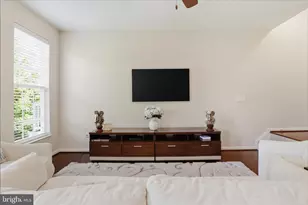 45758 Winding Branch Terrace, Sterling, VA 20166 - Photo 5
