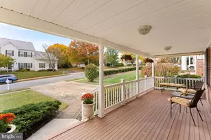 310 Ayrlee Ave NW, Leesburg, VA 20176 - Photo 7