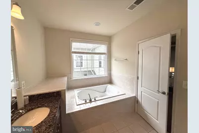 19410 Front Street, Leesburg, VA 20176 - Photo 29