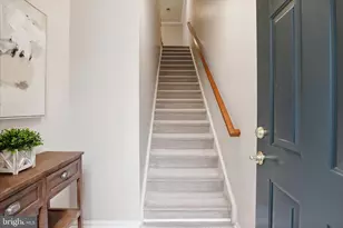 20385 Belmont Park Terrace, Ashburn, VA 20147 - Photo 5