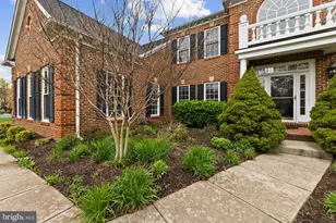 42602 Suny Bay Ct, Chantilly, VA 20152 - Photo 3