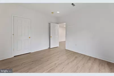 42602 Suny Bay Court, Chantilly, VA 20152 - Photo 23