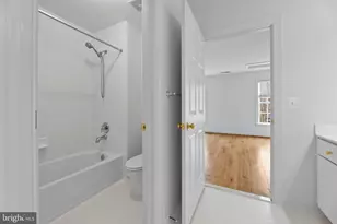 42602 Suny Bay Ct, Chantilly, VA 20152 - Photo 33