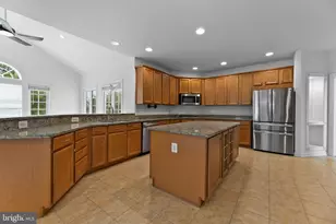 42602 Suny Bay Ct, Chantilly, VA 20152 - Photo 17