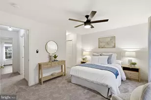 22987 Fontwell Square, Sterling, VA 20166 - Photo 13