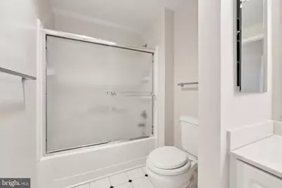 19375 Cypress Ridge Terrace #1111, Leesburg, VA 20176 - Photo 15