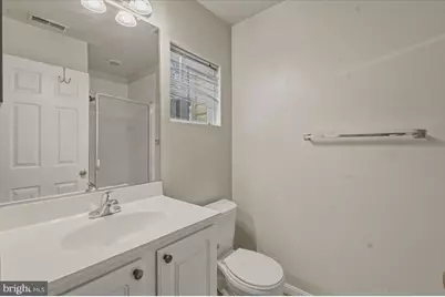 23142 Blackthorn Square, Sterling, VA 20166 - Photo 17