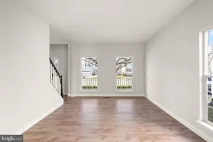 20504 Deerwatch Pl, Ashburn, VA 20147 - Photo 15