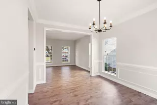 20504 Deerwatch Pl, Ashburn, VA 20147 - Photo 17