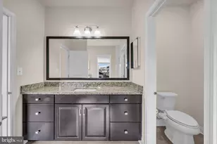 43157 Clarendon Sq, Ashburn, VA 20148 - Photo 43