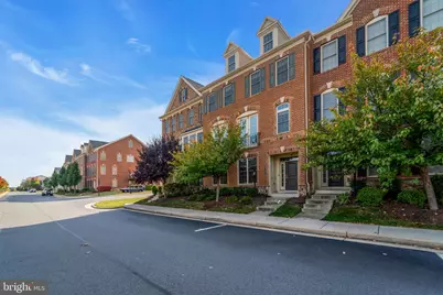 43157 Clarendon Square, Ashburn, VA 20148 - Photo 3