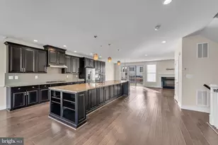 43157 Clarendon Sq, Ashburn, VA 20148 - Photo 31