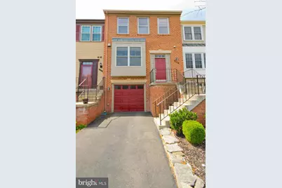 419 Davis Avenue SW, Leesburg, VA 20175 - Photo 1