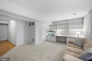 46868 Rabbitrun Terrace, Sterling, VA 20164 - Photo 27