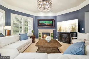 22833 Highcrest Circle, Brambleton, VA 20148 - Photo 11