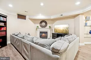 22833 Highcrest Circle, Brambleton, VA 20148 - Photo 49