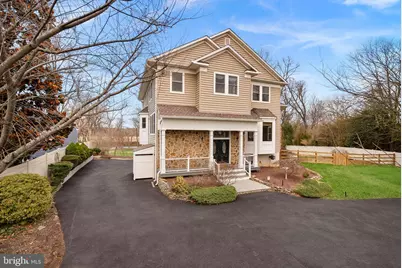 19451 Youngs Cliff Road, Sterling, VA 20165 - Photo 5