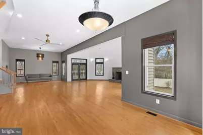 19451 Youngs Cliff Road, Sterling, VA 20165 - Photo 23