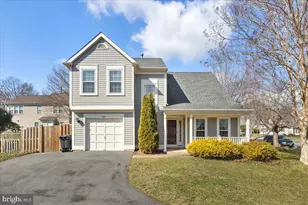 408 Foxridge Dr SW, Leesburg, VA 20175 - Photo 1