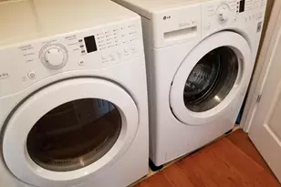 408 Foxridge Dr SW, Leesburg, VA 20175 - Photo 17