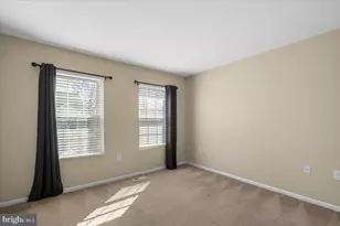 408 Foxridge Dr SW, Leesburg, VA 20175 - Photo 23