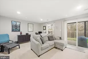 22855 Lacey Oak Terrace, Sterling, VA 20166 - Photo 7